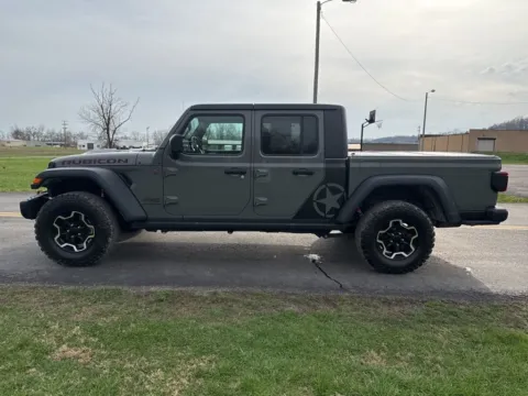 More photos of 2021 Jeep Gladiator Rubicon at Hometown Chevrolet, OH