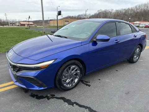 Another view of 2024 Hyundai Elantra SEL for sale in Waverly, OH at Hometown Chevrolet