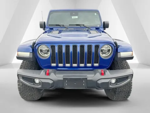 Photos of 2019 Jeep Wrangler Unlimited Rubicon for sale in Waverly, OH at Hometown Chevrolet