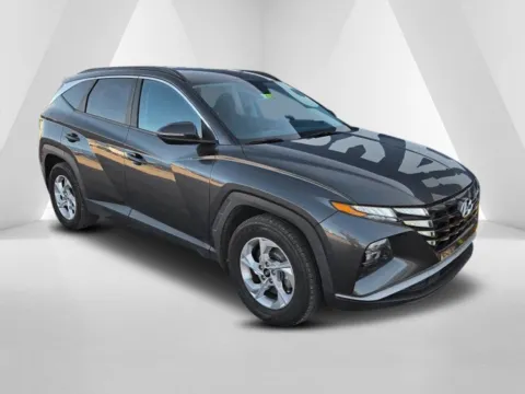 Gray 2022 Hyundai Tucson SEL for sale in Waverly, OH