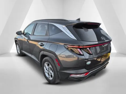 More photos of 2022 Hyundai Tucson SEL at Hometown Chevrolet, OH