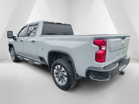 More photos of 2024 Chevrolet Silverado 2500HD Custom at Hometown Chevrolet, OH