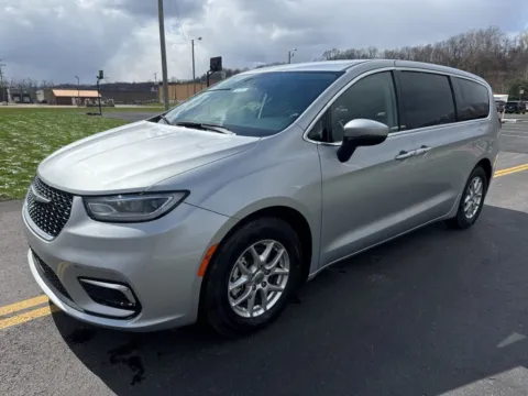 Another view of 2023 Chrysler Pacifica Touring L for sale in Waverly, OH at Hometown Chevrolet