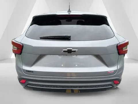 More photos of 2026 Chevrolet Trax 1RS at Hometown Chevrolet, OH