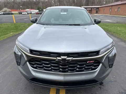 Photos of 2026 Chevrolet Trax 1RS for sale in Waverly, OH at Hometown Chevrolet