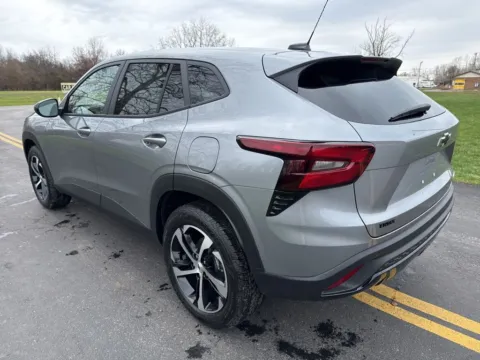 More photos of 2026 Chevrolet Trax 1RS at Hometown Chevrolet, OH