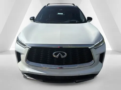 Photos of 2024 INFINITI QX60 Autograph for sale in Waverly, OH at Hometown Chevrolet