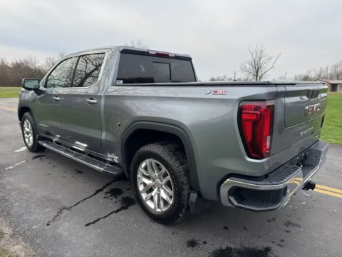 More photos of 2021 GMC Sierra 1500 SLT at Hometown Chevrolet, OH