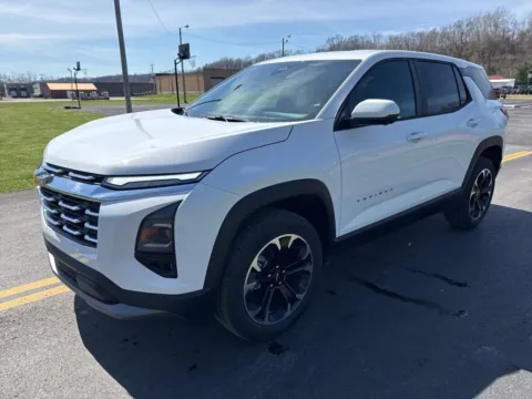 Another view of 2026 Chevrolet Equinox LT for sale in Waverly, OH at Hometown Chevrolet
