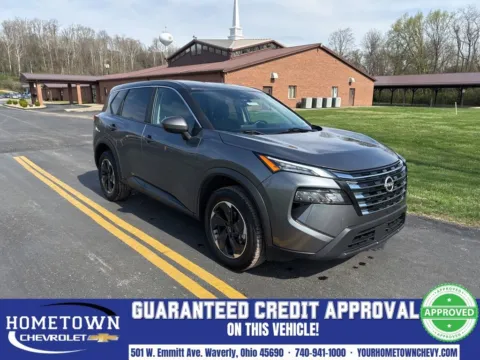 Gray 2024 Nissan Rogue SV for sale in Waverly, OH