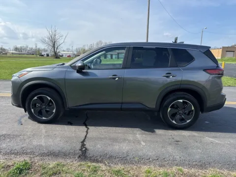 More photos of 2024 Nissan Rogue SV at Hometown Chevrolet, OH