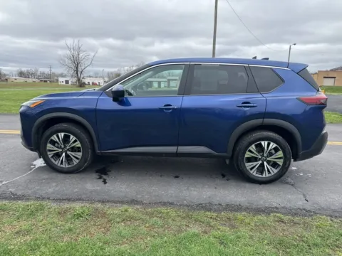 More photos of 2023 Nissan Rogue SV at Hometown Chevrolet, OH
