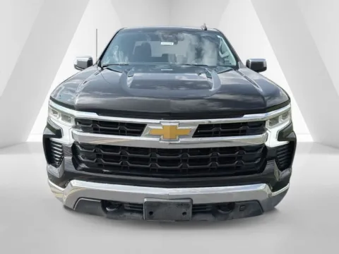Photos of 2023 Chevrolet Silverado 1500 LT for sale in Waverly, OH at Hometown Chevrolet