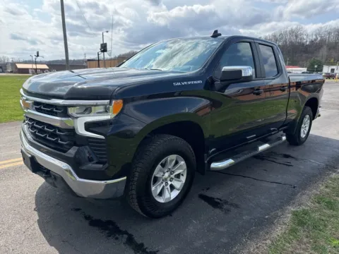 Another view of 2023 Chevrolet Silverado 1500 LT for sale in Waverly, OH at Hometown Chevrolet