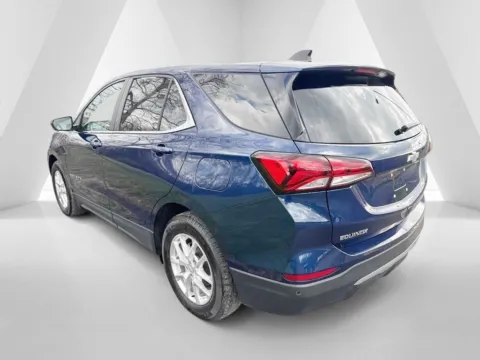 More photos of 2023 Chevrolet Equinox LT at Hometown Chevrolet, OH