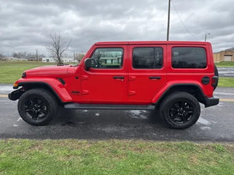 More photos of 2021 Jeep Wrangler Unlimited Sahara Altitude at Hometown Chevrolet, OH