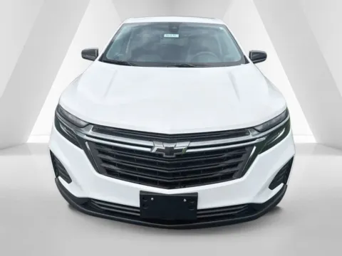 Photos of 2024 Chevrolet Equinox LS for sale in Waverly, OH at Hometown Chevrolet