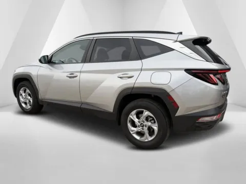 More photos of 2023 Hyundai Tucson SEL at Hometown Chevrolet, OH