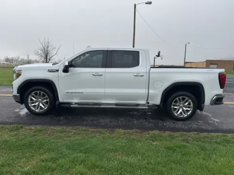 More photos of 2019 GMC Sierra 1500 SLT at Hometown Chevrolet, OH