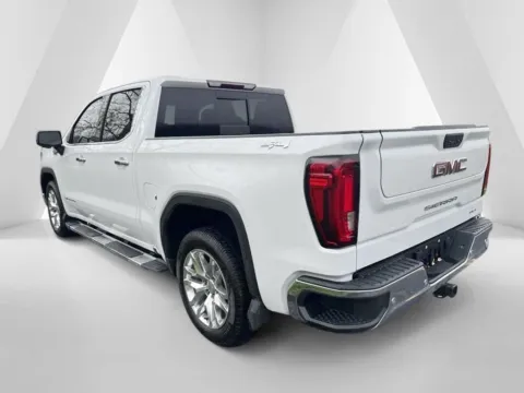 More photos of 2019 GMC Sierra 1500 SLT at Hometown Chevrolet, OH
