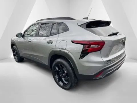 More photos of 2026 Chevrolet Trax LT at Hometown Chevrolet, OH