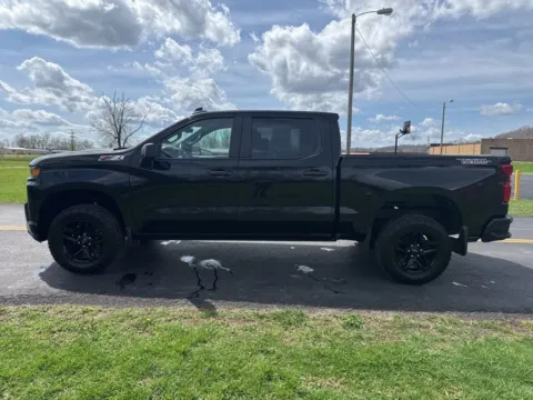 More photos of 2022 Chevrolet Silverado 1500 LTD Custom Trail Boss at Hometown Chevrolet, OH