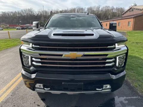 Photos of 2022 Chevrolet Silverado 2500HD High Country for sale in Waverly, OH at Hometown Chevrolet