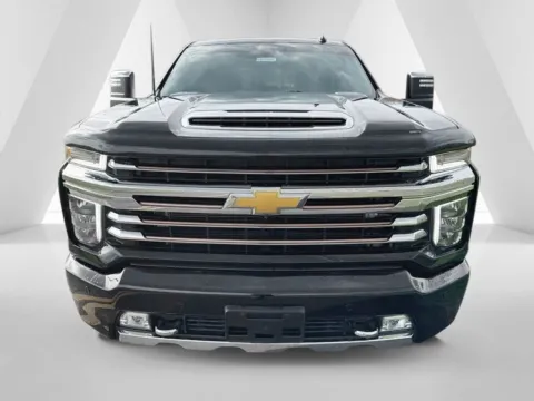Photos of 2022 Chevrolet Silverado 2500HD High Country for sale in Waverly, OH at Hometown Chevrolet
