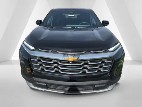 Photos of 2026 Chevrolet Equinox LT for sale in Waverly, OH at Hometown Chevrolet