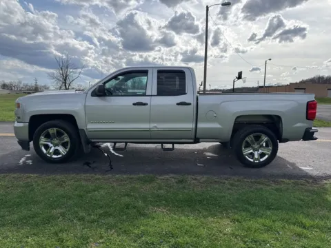 More photos of 2016 Chevrolet Silverado 1500 Custom at Hometown Chevrolet, OH