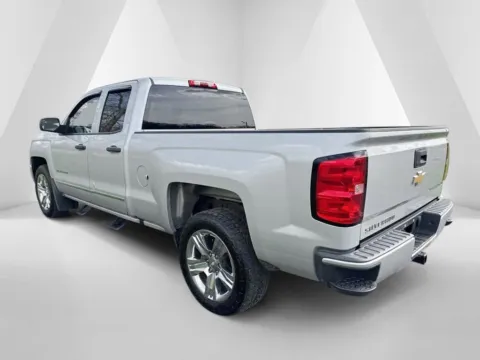 More photos of 2016 Chevrolet Silverado 1500 Custom at Hometown Chevrolet, OH