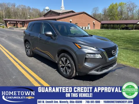 Gray 2023 Nissan Rogue SV for sale in Waverly, OH