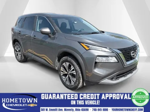 Gray 2023 Nissan Rogue SV for sale in Waverly, OH