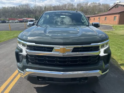 Photos of 2026 Chevrolet Silverado 1500 LT for sale in Waverly, OH at Hometown Chevrolet