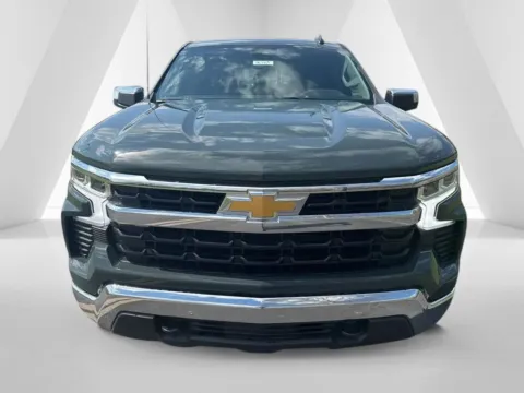 Photos of 2026 Chevrolet Silverado 1500 LT for sale in Waverly, OH at Hometown Chevrolet