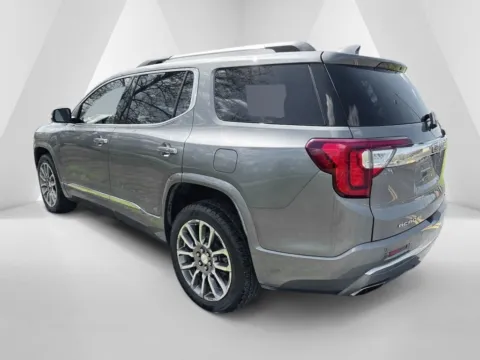 More photos of 2021 GMC Acadia Denali at Hometown Chevrolet, OH