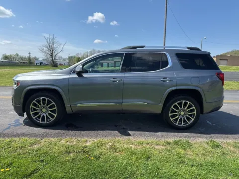 More photos of 2021 GMC Acadia Denali at Hometown Chevrolet, OH