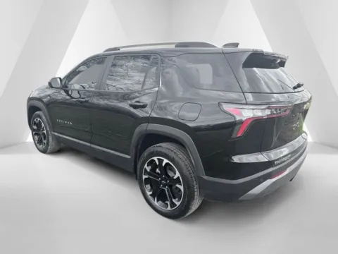 More photos of 2026 Chevrolet Equinox LT at Hometown Chevrolet, OH