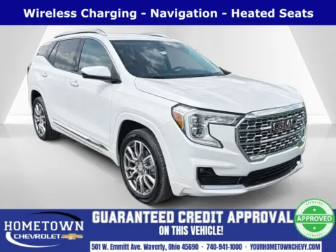 White 2024 GMC Terrain Denali for sale in Waverly, OH