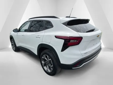 More photos of 2026 Chevrolet Trax LT at Hometown Chevrolet, OH