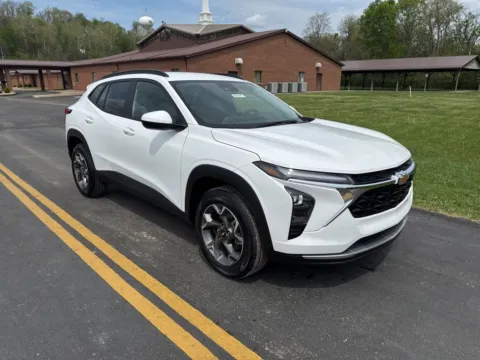 White 2026 Chevrolet Trax LT for sale in Waverly, OH