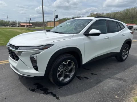 Another view of 2026 Chevrolet Trax LT for sale in Waverly, OH at Hometown Chevrolet