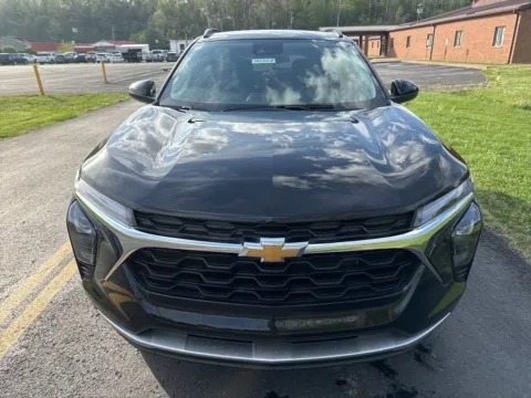 Photos of 2026 Chevrolet Trax LT for sale in Waverly, OH at Hometown Chevrolet