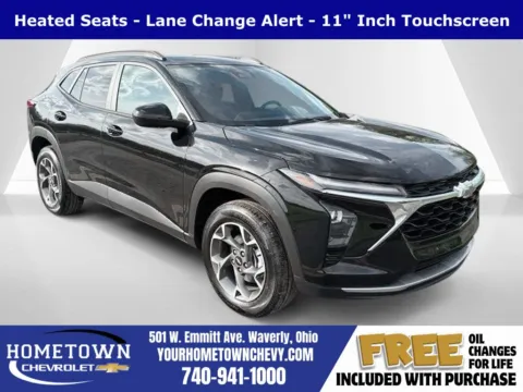 Black 2026 Chevrolet Trax LT for sale in Waverly, OH