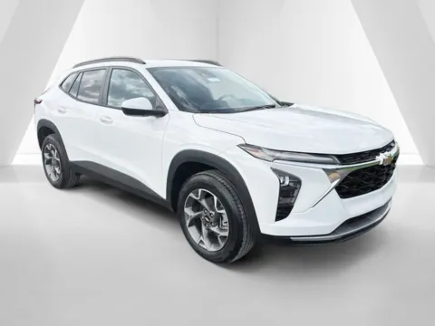 White 2026 Chevrolet Trax LT for sale in Waverly, OH