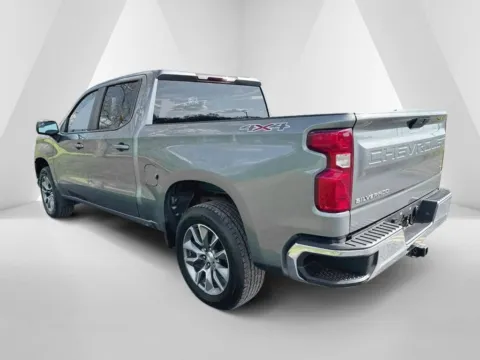 More photos of 2022 Chevrolet Silverado 1500 LTD LT at Hometown Chevrolet, OH