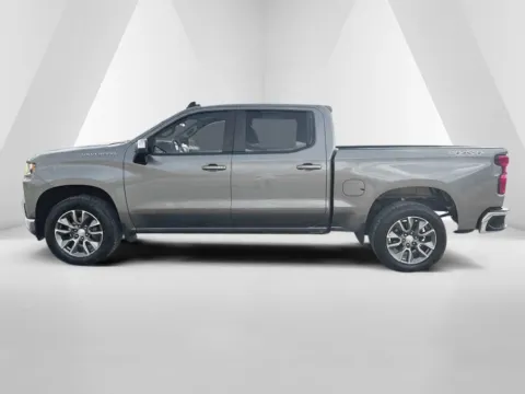More photos of 2022 Chevrolet Silverado 1500 LTD LT at Hometown Chevrolet, OH