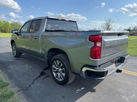 More photos of 2022 Chevrolet Silverado 1500 LTD LT at Hometown Chevrolet, OH