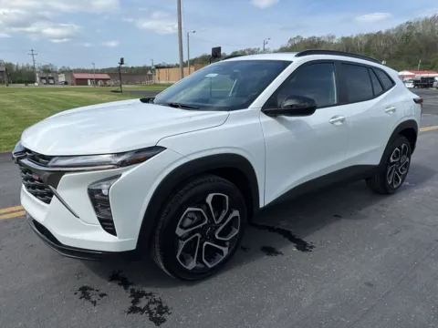 Another view of 2026 Chevrolet Trax 2RS for sale in Waverly, OH at Hometown Chevrolet