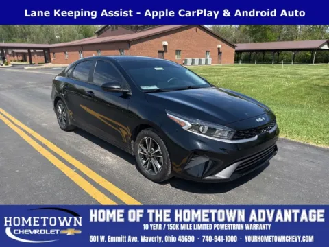Black 2023 Kia Forte LXS for sale in Waverly, OH